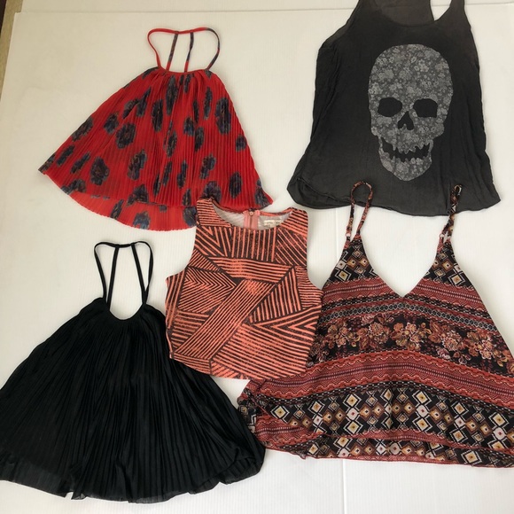 Urban Outfitters Tops - Not so Mystery/ Reseller Bundle, Tops XS/S